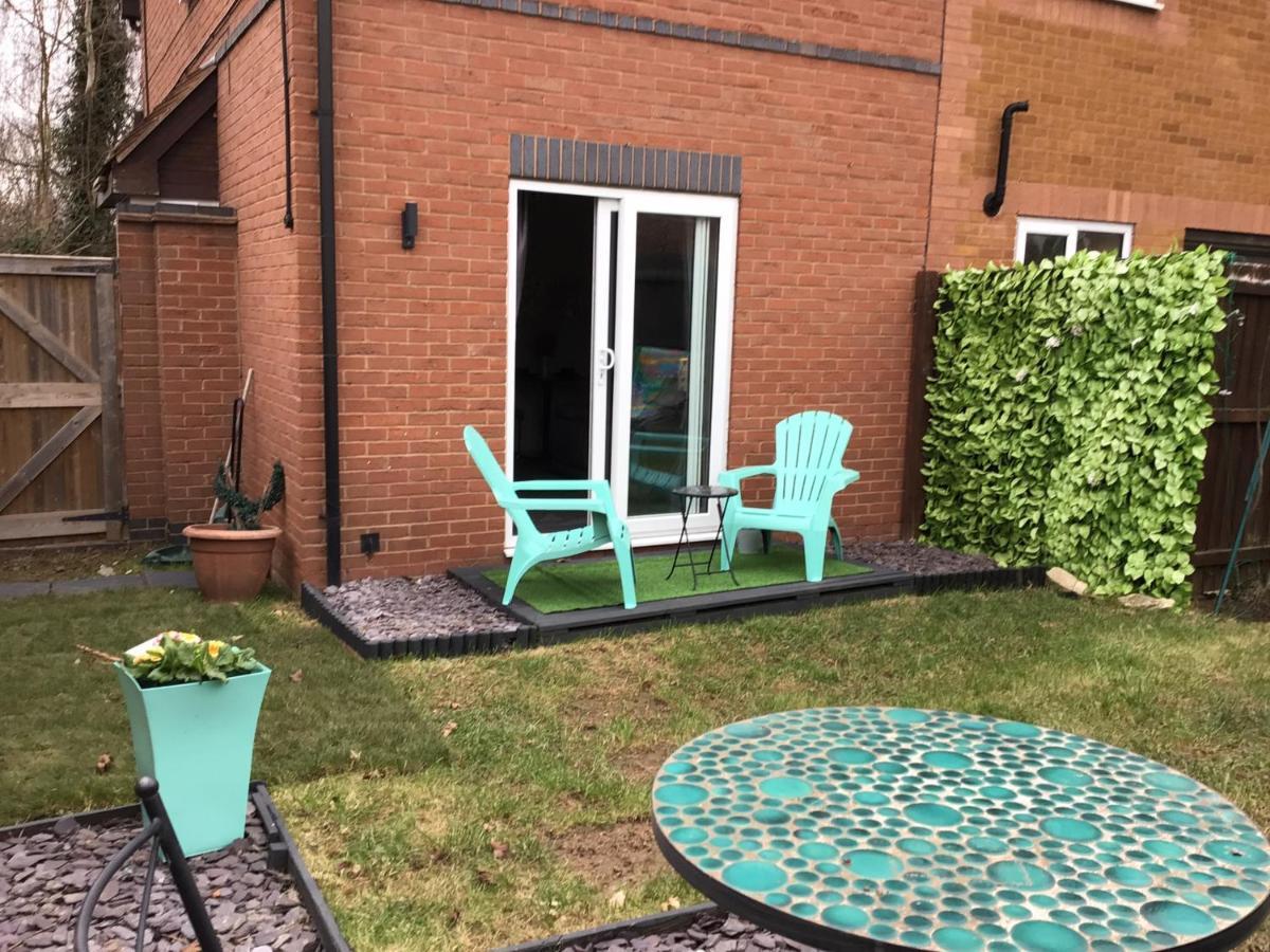 Worcester Fabulous Cherry Tree Mews Self Check In Dogs Welcome By Prior Arrangement , 2 Double Bedrooms ,Super Fast Wi-Fi, With Free Off Road Parking For 2 Vehicles Near Royal Hospital And Woodland Walks Zewnętrze zdjęcie