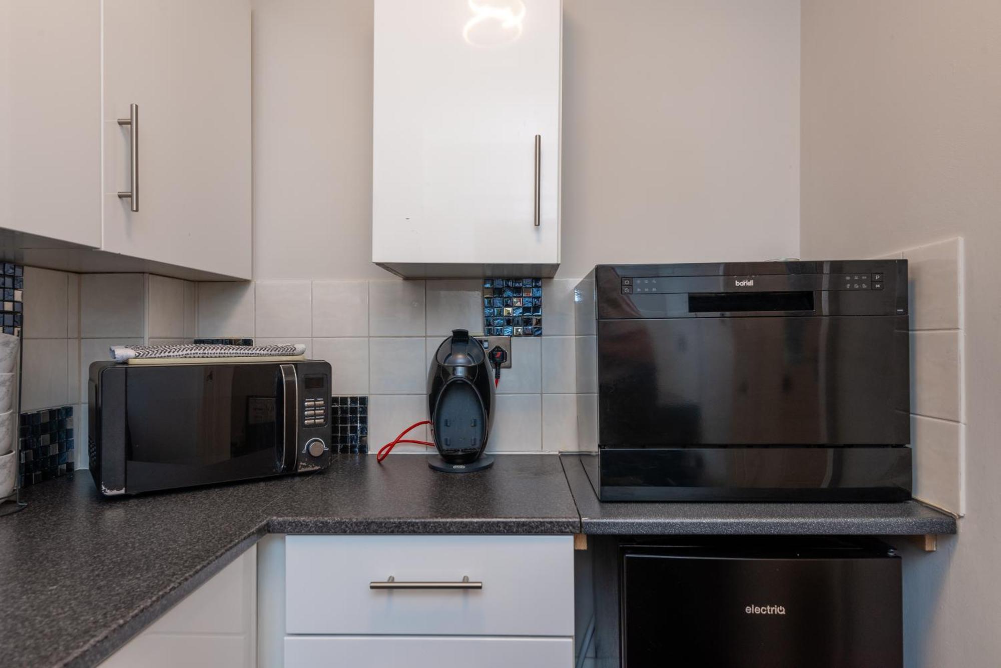 Worcester Fabulous Cherry Tree Mews Self Check In Dogs Welcome By Prior Arrangement , 2 Double Bedrooms ,Super Fast Wi-Fi, With Free Off Road Parking For 2 Vehicles Near Royal Hospital And Woodland Walks Zewnętrze zdjęcie