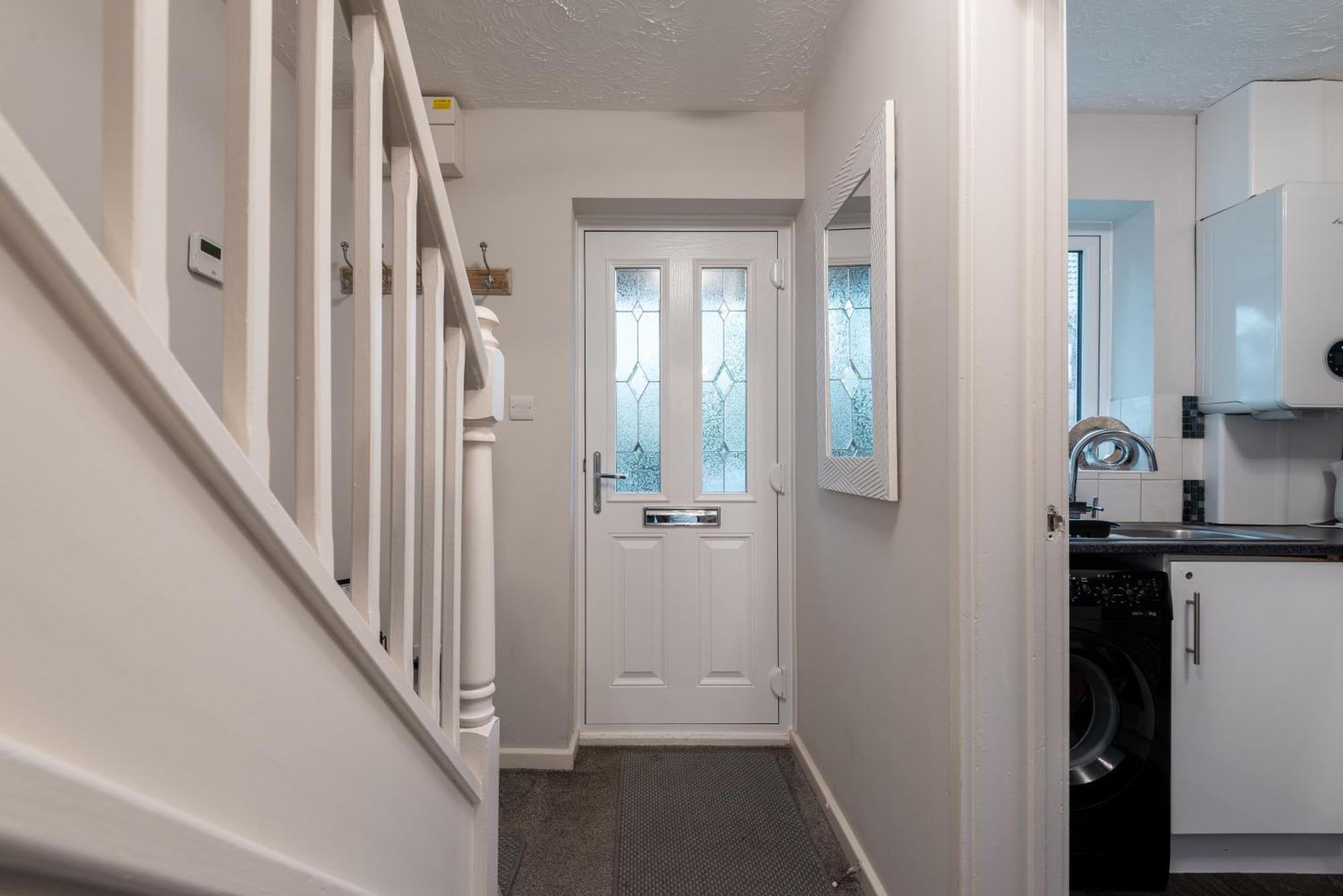 Worcester Fabulous Cherry Tree Mews Self Check In Dogs Welcome By Prior Arrangement , 2 Double Bedrooms ,Super Fast Wi-Fi, With Free Off Road Parking For 2 Vehicles Near Royal Hospital And Woodland Walks Zewnętrze zdjęcie