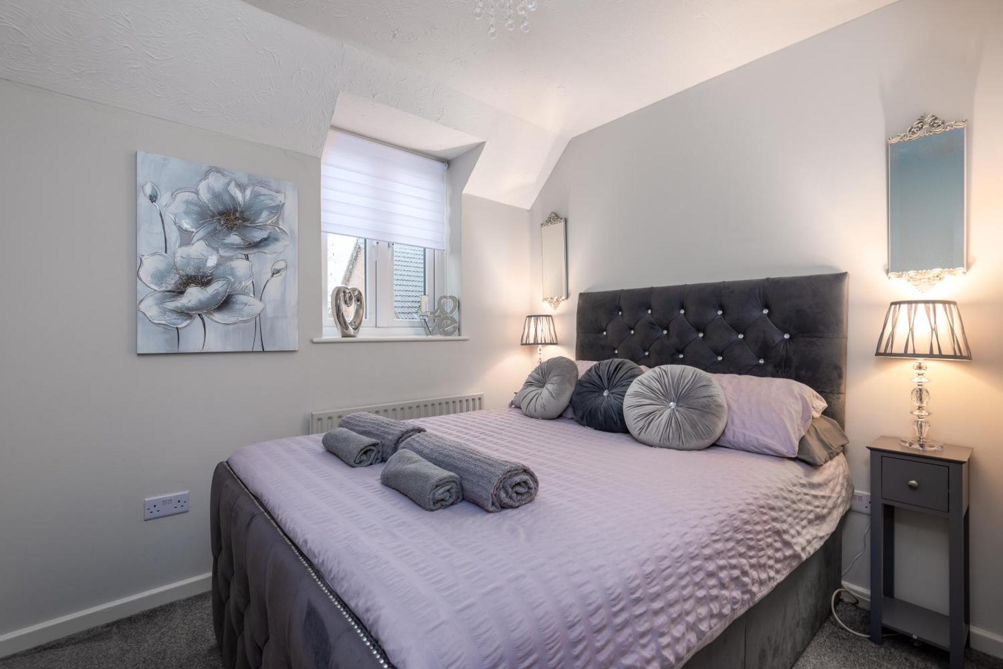 Worcester Fabulous Cherry Tree Mews Self Check In Dogs Welcome By Prior Arrangement , 2 Double Bedrooms ,Super Fast Wi-Fi, With Free Off Road Parking For 2 Vehicles Near Royal Hospital And Woodland Walks Zewnętrze zdjęcie