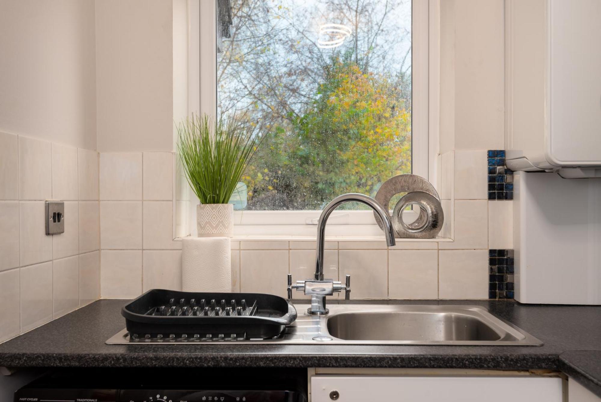 Worcester Fabulous Cherry Tree Mews Self Check In Dogs Welcome By Prior Arrangement , 2 Double Bedrooms ,Super Fast Wi-Fi, With Free Off Road Parking For 2 Vehicles Near Royal Hospital And Woodland Walks Zewnętrze zdjęcie