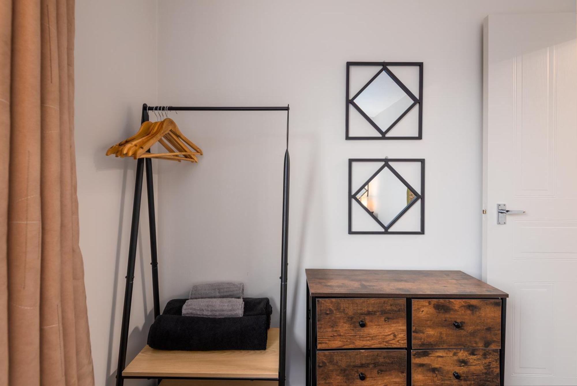Worcester Fabulous Cherry Tree Mews Self Check In Dogs Welcome By Prior Arrangement , 2 Double Bedrooms ,Super Fast Wi-Fi, With Free Off Road Parking For 2 Vehicles Near Royal Hospital And Woodland Walks Zewnętrze zdjęcie