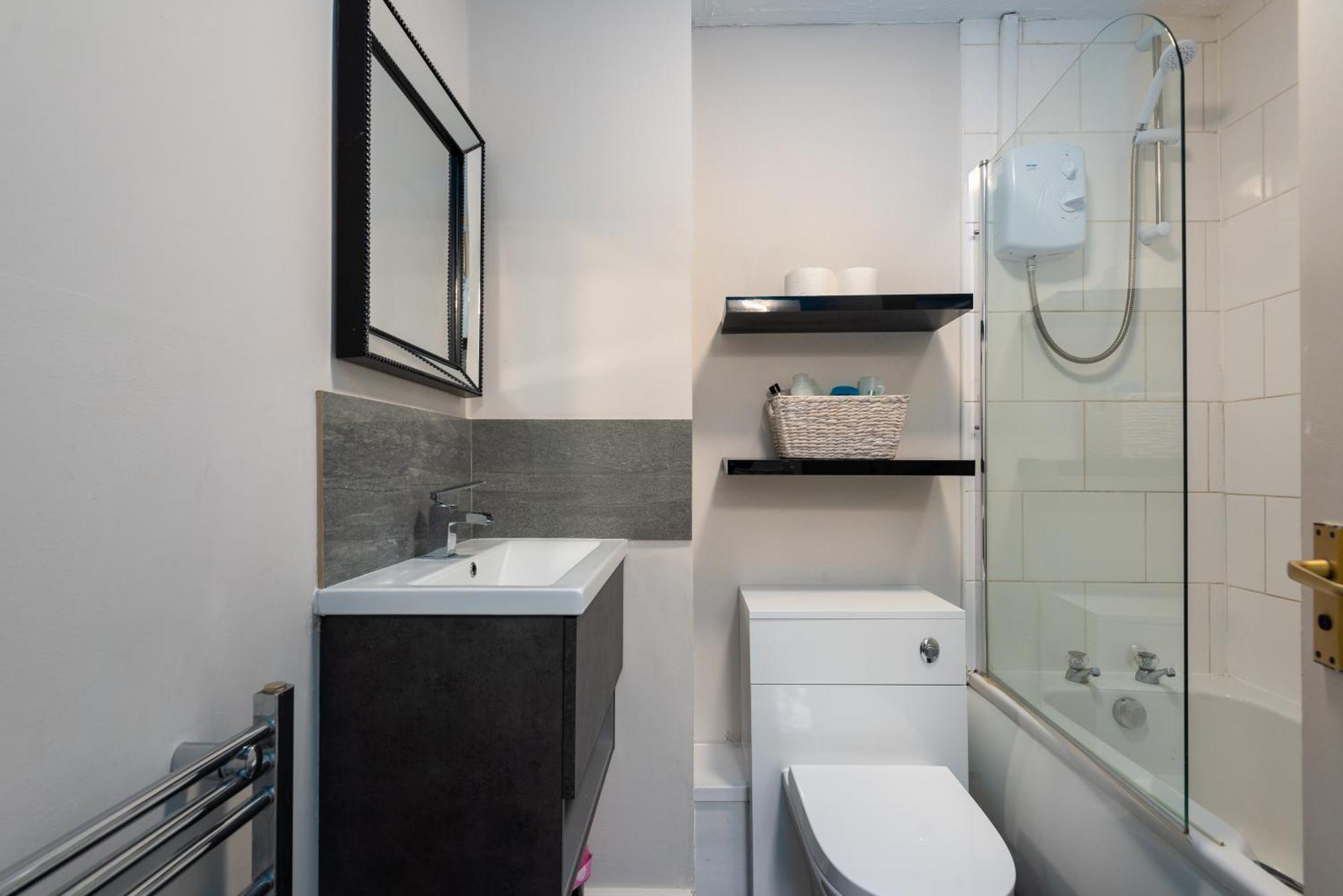 Worcester Fabulous Cherry Tree Mews Self Check In Dogs Welcome By Prior Arrangement , 2 Double Bedrooms ,Super Fast Wi-Fi, With Free Off Road Parking For 2 Vehicles Near Royal Hospital And Woodland Walks Zewnętrze zdjęcie