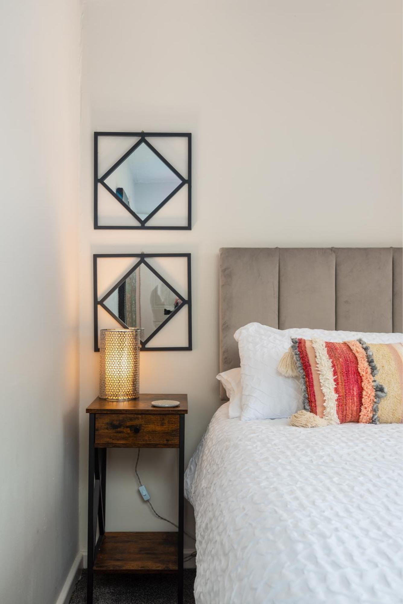 Worcester Fabulous Cherry Tree Mews Self Check In Dogs Welcome By Prior Arrangement , 2 Double Bedrooms ,Super Fast Wi-Fi, With Free Off Road Parking For 2 Vehicles Near Royal Hospital And Woodland Walks Zewnętrze zdjęcie